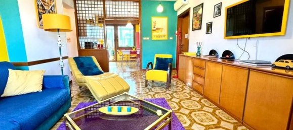 2 bedrooms Apartment in Milan, Italy No. 374043 8