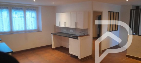 Gebäude in Bonneuil-en-Valois, France 450m², Nr. 81999 11