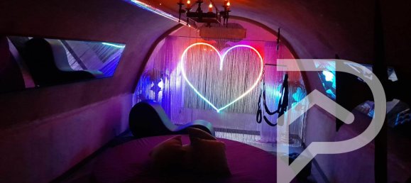 Gebäude in Bonneuil-en-Valois, France 450m², Nr. 81999 16