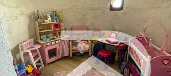 Gebäude in Bonneuil-en-Valois, France 450m², Nr. 81999 8