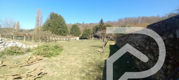 Gebäude in Bonneuil-en-Valois, France 450m², Nr. 81999 7