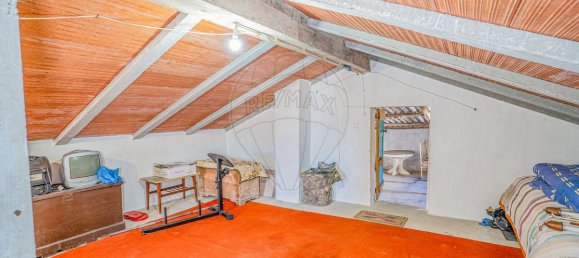 2 bedrooms House in Santa Catarina, Portugal No. 183788 4