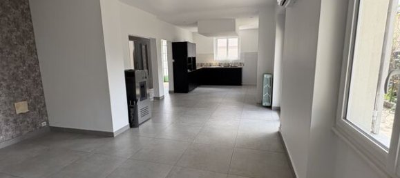 Villa T4 em Vaulx-Milieu, France N.º 299548 2