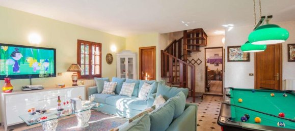 6 Schlafzimmer Villa in Pescaglia, Italy, Nr. 76777 8