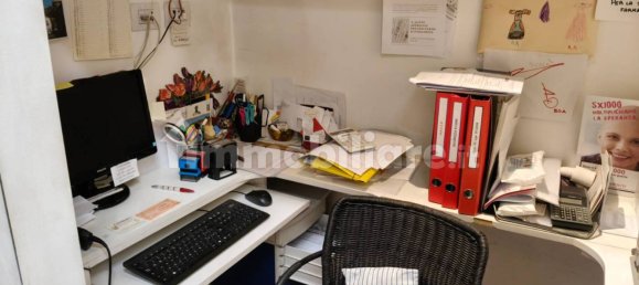 2 rooms Commercial property in Trieste, Italy No. 257550 12