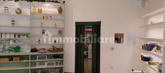 2 rooms Commercial property in Trieste, Italy No. 257550 4