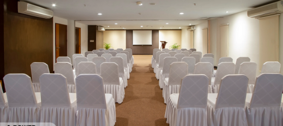 Отель, гостиница с 143 спальнями в Kuta, Индонезия № 4378 15