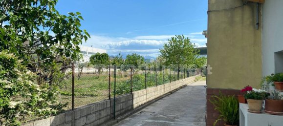 2 bedrooms House in Pescara, Italy No. 67230 19