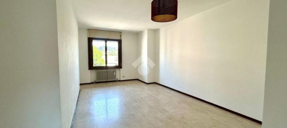 3-Zimmer Wohnung in Como, Italy, Nr. 313821 11
