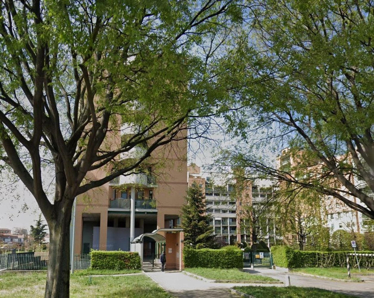 Квартира с 2 спальнями в Милан, Италия № 395875