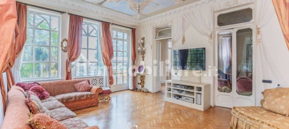 7 bedrooms Villa in Varese, Italy No. 202060 16