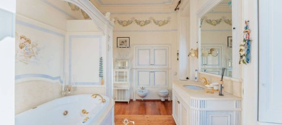 7 bedrooms Villa in Varese, Italy No. 202060 25