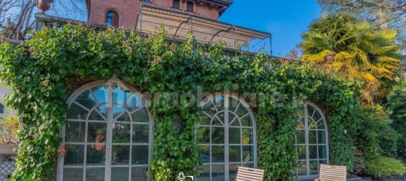 7 bedrooms Villa in Varese, Italy No. 202060 10