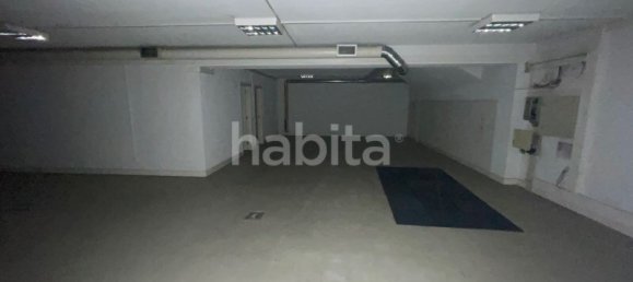 500m² Commercial property in Porto, Portugal No. 311597 13