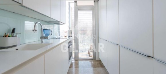 Ático de 2 dormitorios en Madrid, Spain No. 167715 29