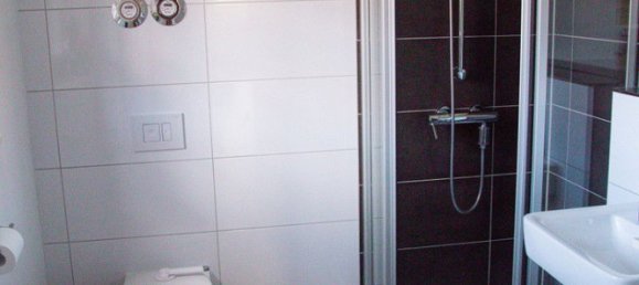 Дуплекс с 3 спальнями в Фюрт, Германия № 289792 9