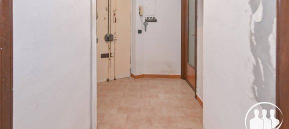 3 bedrooms Apartment in Turin, Italy No. 316699 6