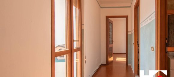 Квартира с 2 спальнями в Брионе, Италия № 318957 14