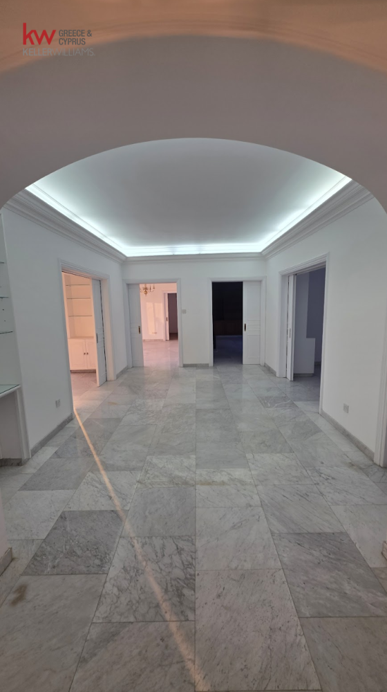 9-Zimmer Büro in Nicosia, Zypern, Nr. 175004