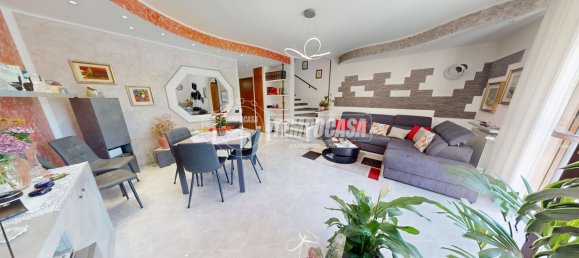 4-Zimmer Haus in Cadorago, Italy, Nr. 305094 6