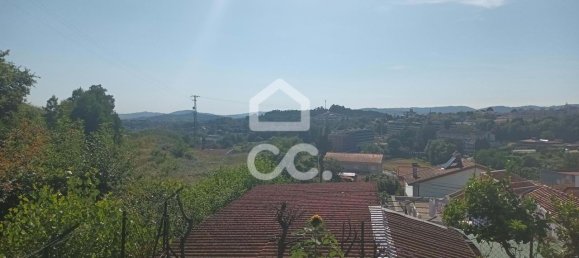 3 bedrooms House in Guimaraes, Portugal No. 31114 3