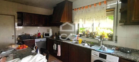 3 bedrooms House in Guimaraes, Portugal No. 31114 17