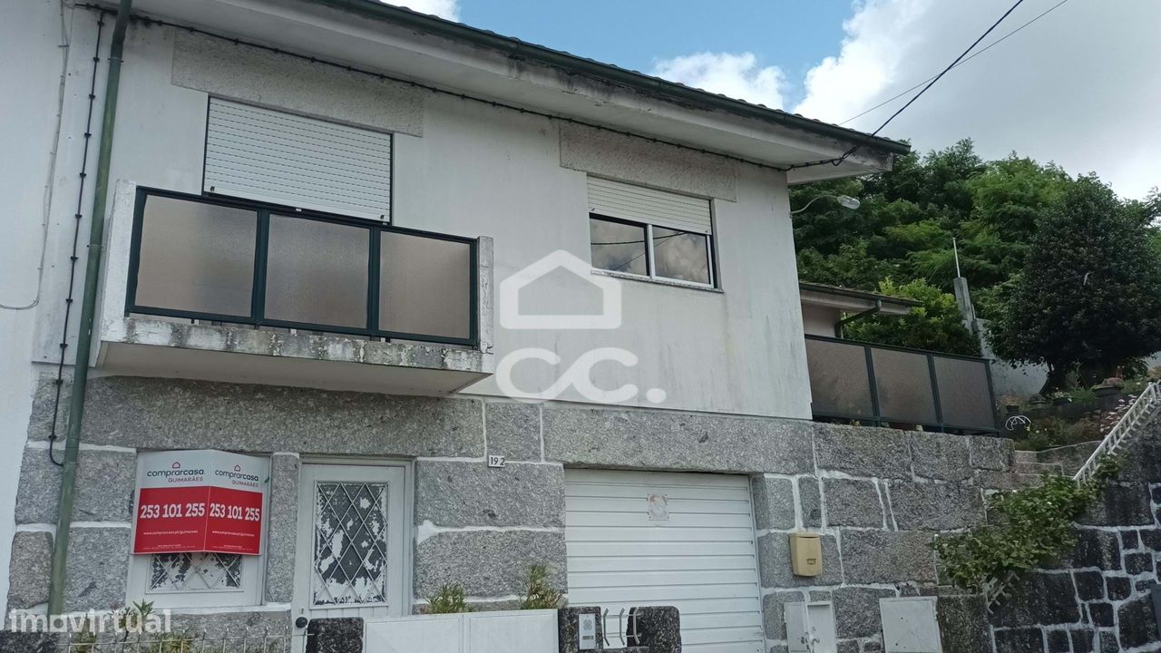 3 bedrooms House in Guimaraes, Portugal No. 31114