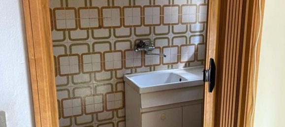 5 rooms Apartment in Lama Mocogno, Italy No. 68009 3