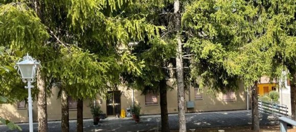 5 rooms Apartment in Lama Mocogno, Italy No. 68009 11