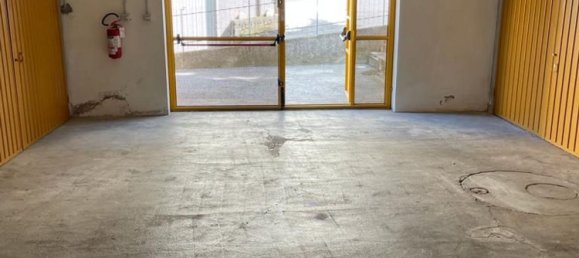 5 rooms Apartment in Lama Mocogno, Italy No. 68009 8