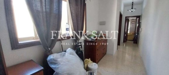 Apartamento T3 em Saint Paul's Bay, Malta N.º 2924 2