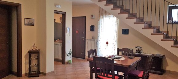 3 bedrooms Apartment in Vitorchiano, Italy No. 309291 4