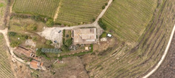 Edifício em Albettone, Italy 1549 m² N.º 54255 2