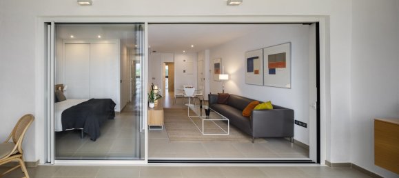 Apartamento de 2 dormitorios en Benidorm, Spain No. 88300 11