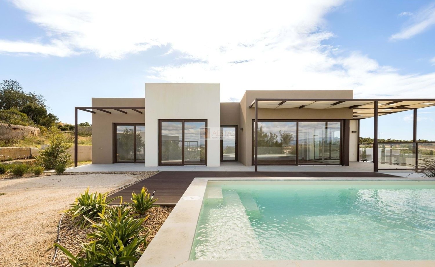 Villa de 3 dormitorios en Lagoa, Portugal No. 116474