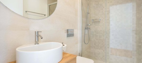 Villa de 3 dormitorios en Lagoa, Portugal No. 116474 11