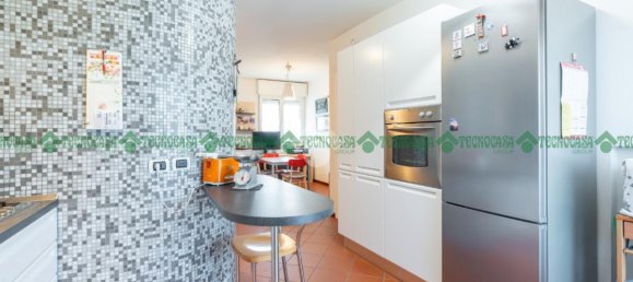 4 rooms Penthouse in Valsamoggia, Italy No. 37503 7