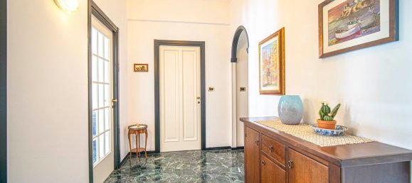 5 rooms Apartment in Genoa, Italy No. 299805 13