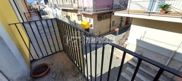 3-Zimmer Haus in Adelfia, Italy, Nr. 307174 17