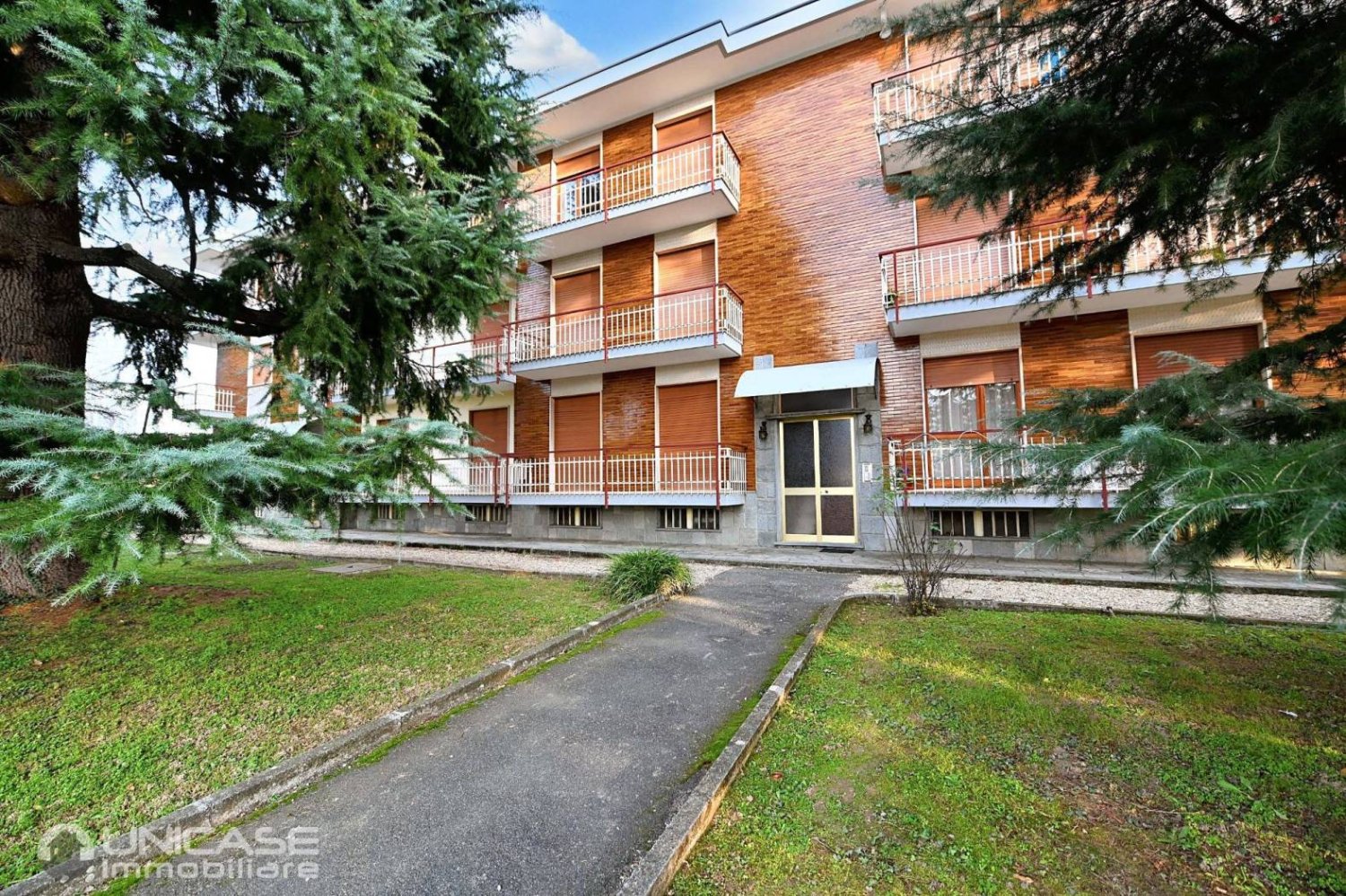 2 bedrooms Apartment in Bricherasio, Italy No. 58376