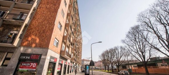 1 bedroom Apartment in Milan, Italy No. 247753 25