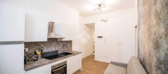 1 bedroom Apartment in Milan, Italy No. 247753 5