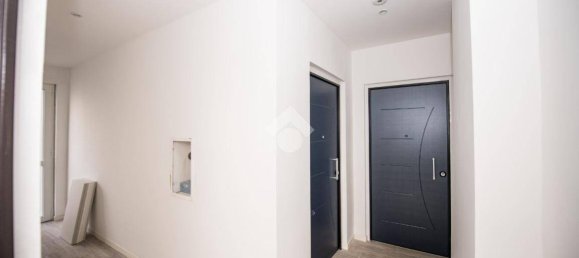 1 bedroom Apartment in Milan, Italy No. 247753 18