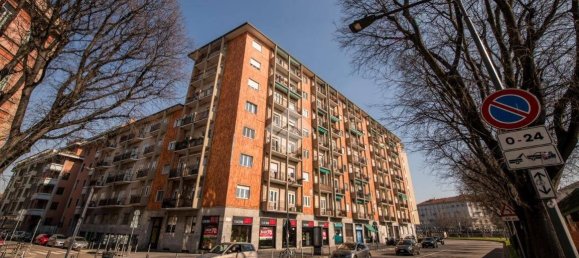 1 bedroom Apartment in Milan, Italy No. 247753 22