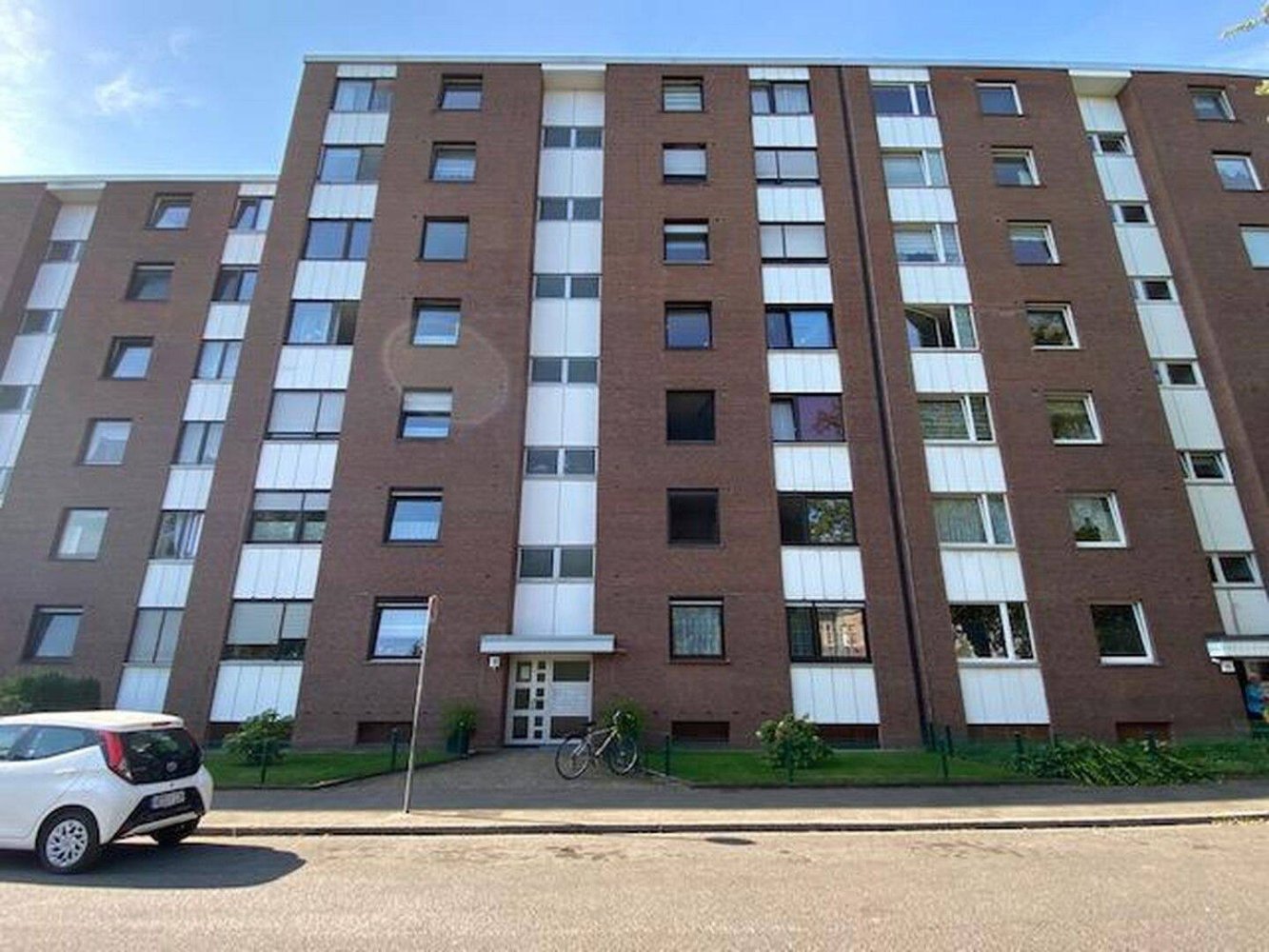 2 rooms Apartment in Oberhausen, Germany No. 237981