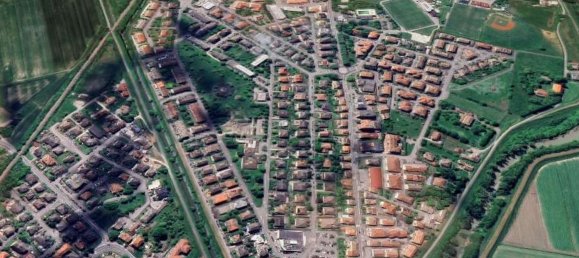 3 rooms Apartment in Colorno, Italy No. 301894 18