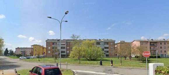 3 rooms Apartment in Colorno, Italy No. 301894 9