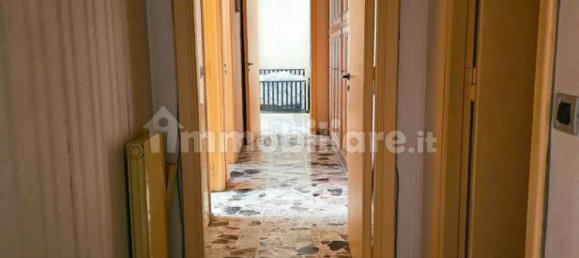 3 bedrooms Apartment in Catanzaro, Italy No. 348076 4