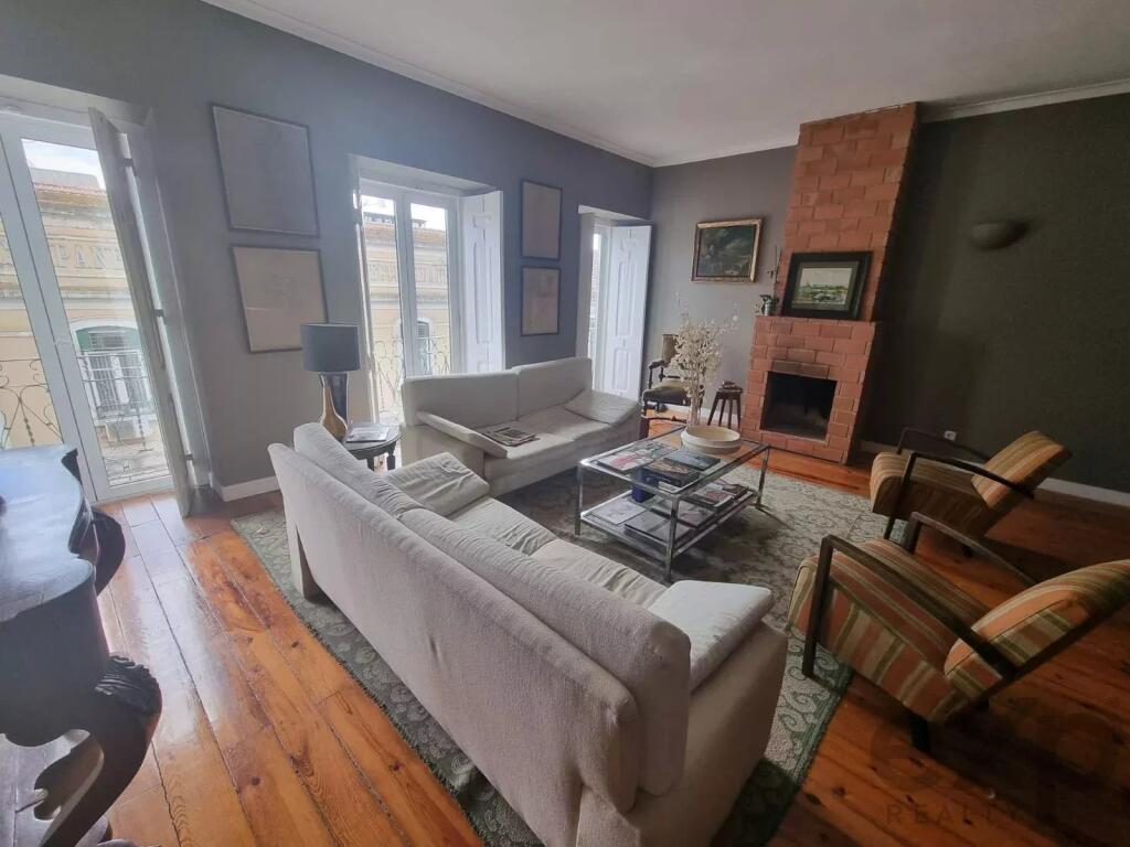 2 bedrooms Apartment in Lisbon, Portugal No. 311719