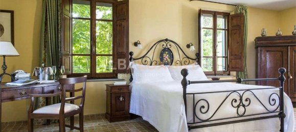 Вилла с 15 спальнями в Читта делла Пьеве, Италия № 163136 30